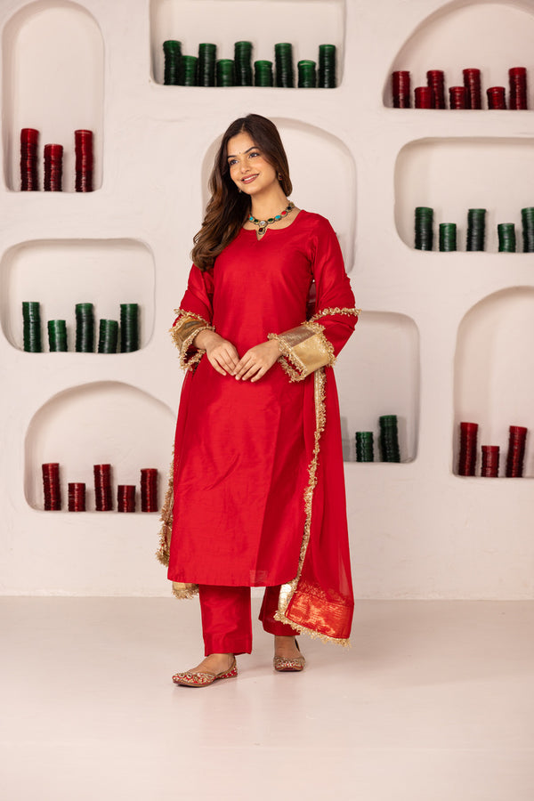 Pehno'Sa Nafeesa Suit Set