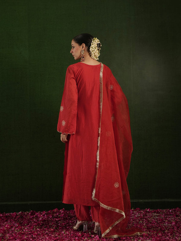 CHAAND RED CHANDERI AARI EMBROIDERD SUIT SET