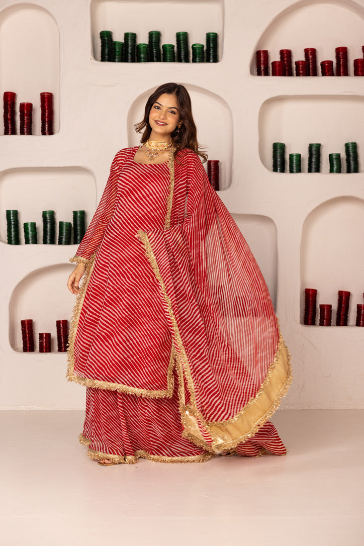 Pehno'Sa Laal Shehzadi Sharara Set
