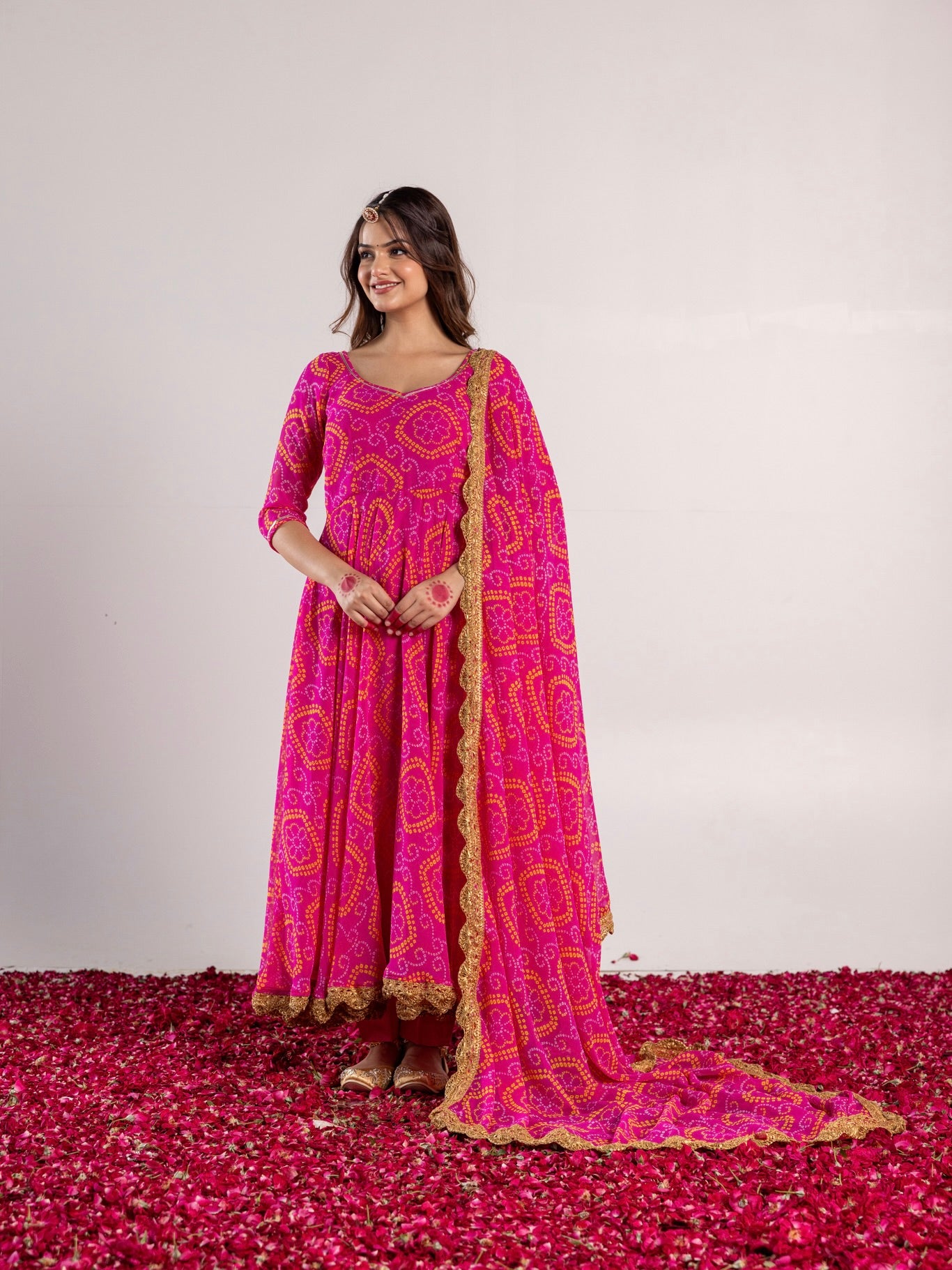 India Roopa Ran1 Pehno'Sa Roopa Bandhani Set – OneWe India