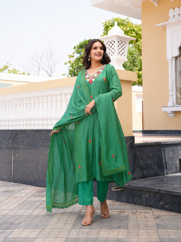 Green Floral Hand Embroidered Chanderi Kurta Set