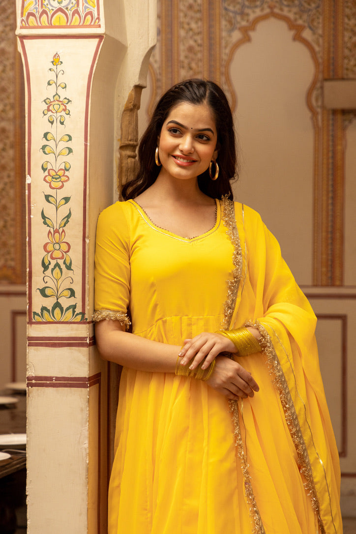 Pehno'Sa Mandakini Suit Set