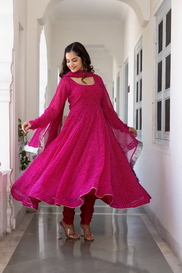 Pehno'Sa Apsara Suit Set