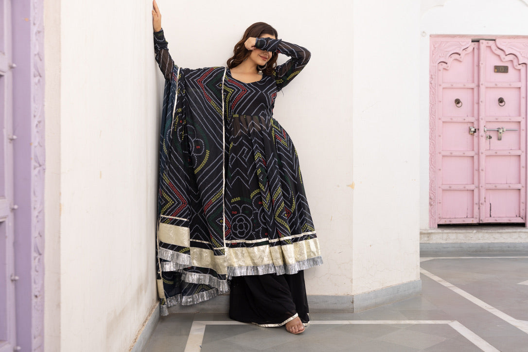 Pehno'Sa Kalbeliya Suit Set