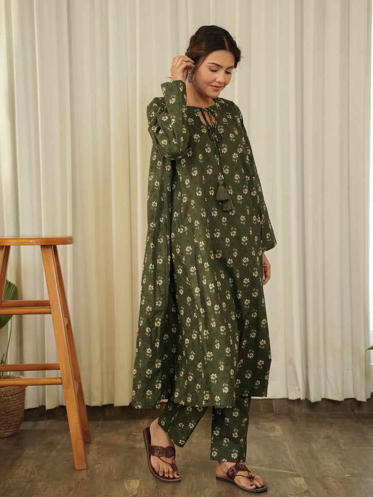 DISHA KURTA SET