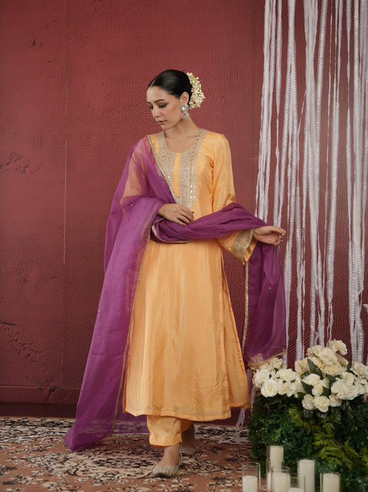 CHAAND YELLOW ZARIWORK SILK SUIT SET