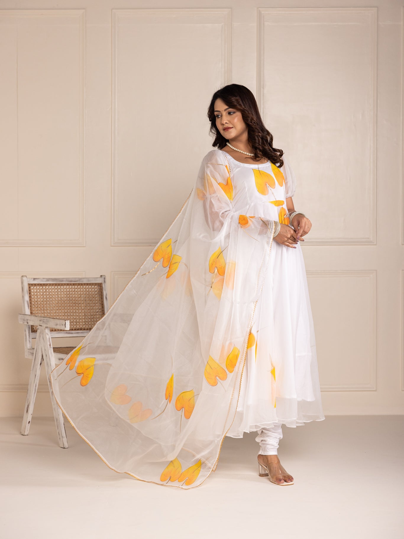 Ishita Suit Set