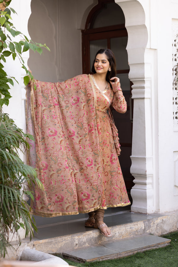 Pehno'Sa Nanda Suit Set