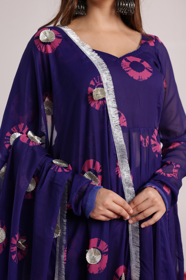 Pehno'Sa Shubh Neelam Suit Set