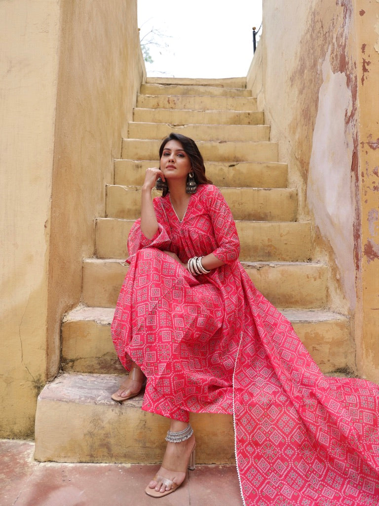 Roopali Suit Set