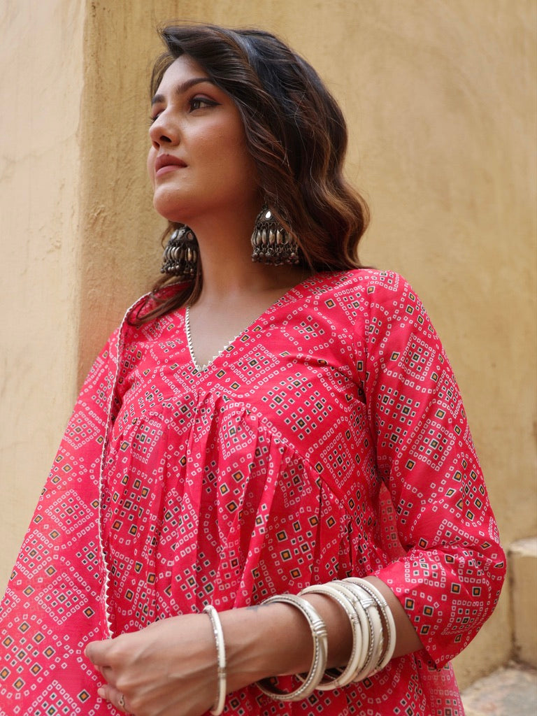 Roopali Suit Set