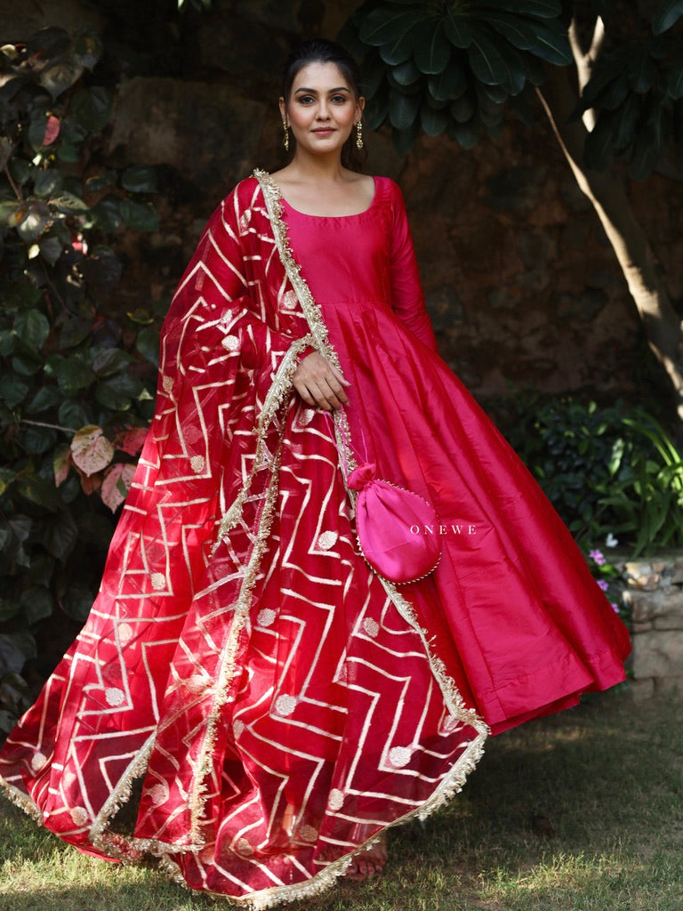 Aabha Silk Suit Set