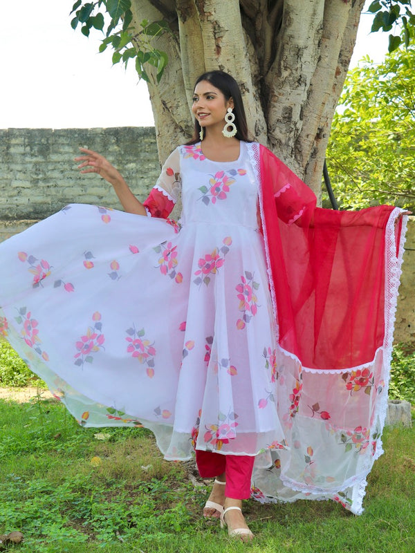 Eesha Peace Suit Set