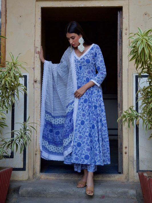 Shruthi Suit Set