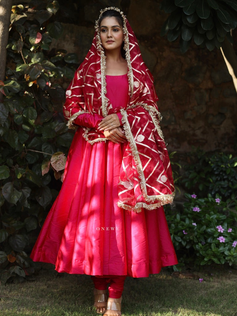 Aabha Silk Suit Set