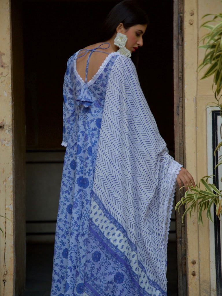 Shruthi Suit Set