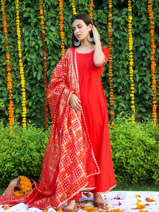 Saubhagyavati Suit Set