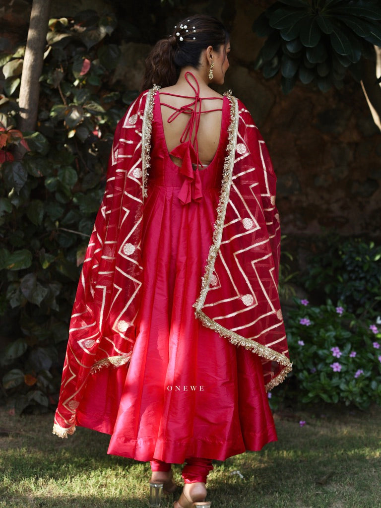 Aabha Silk Suit Set
