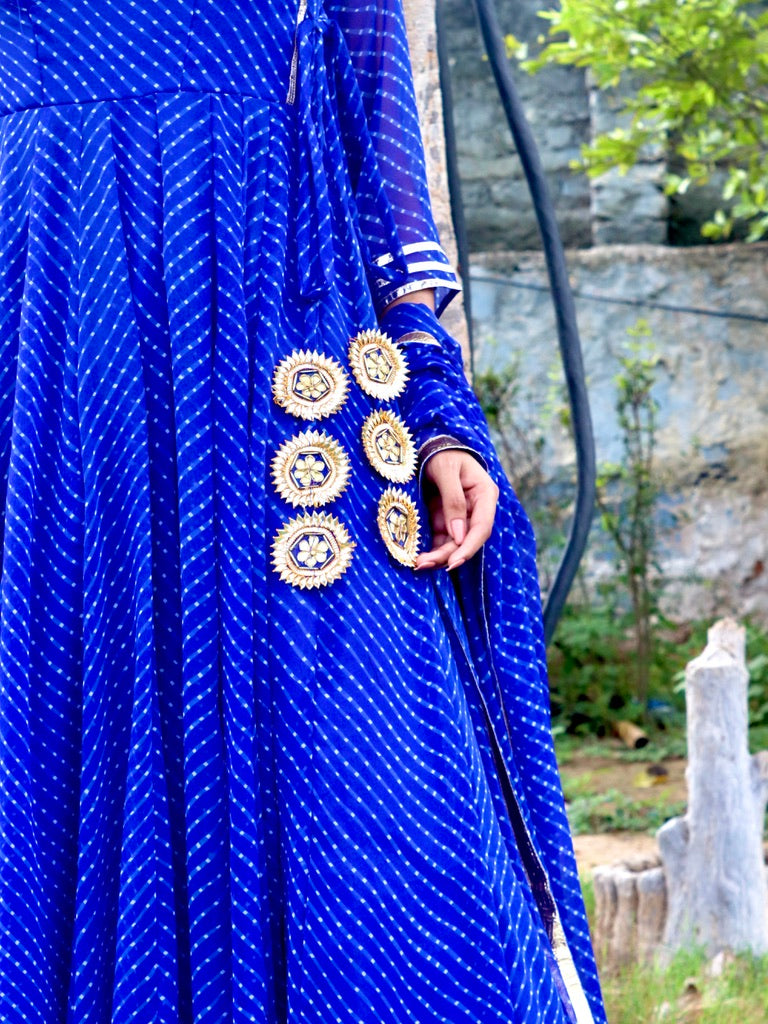 Neelam Mothra Set