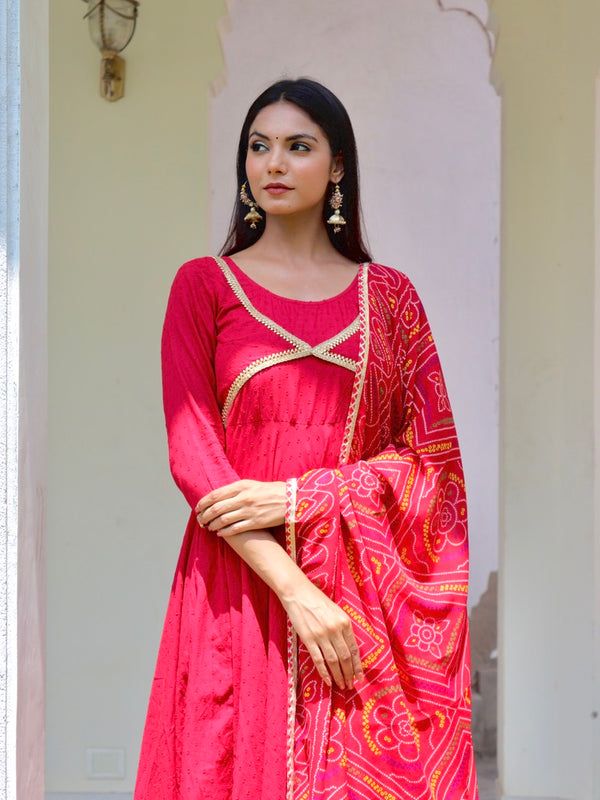 Meera Chundi Suit Set