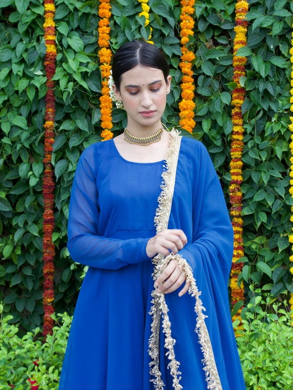 Leela Vintage Suit Set