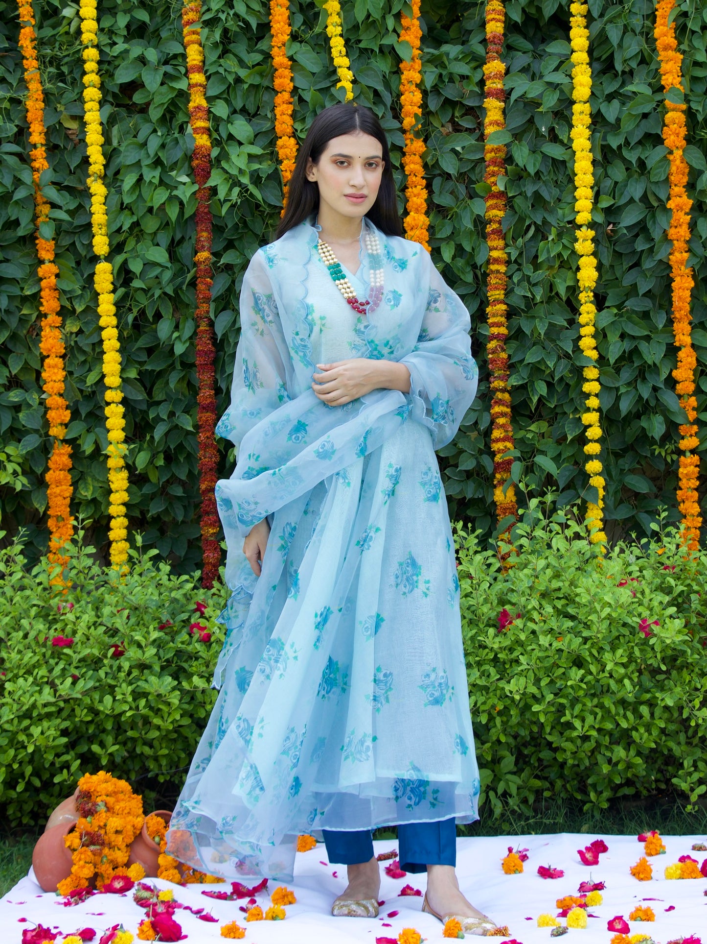 Neesha Suit Set