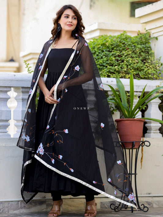 Athiya Handpaint Set